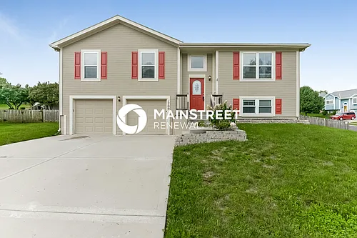 1700 Clear Creek Dr Photo 1