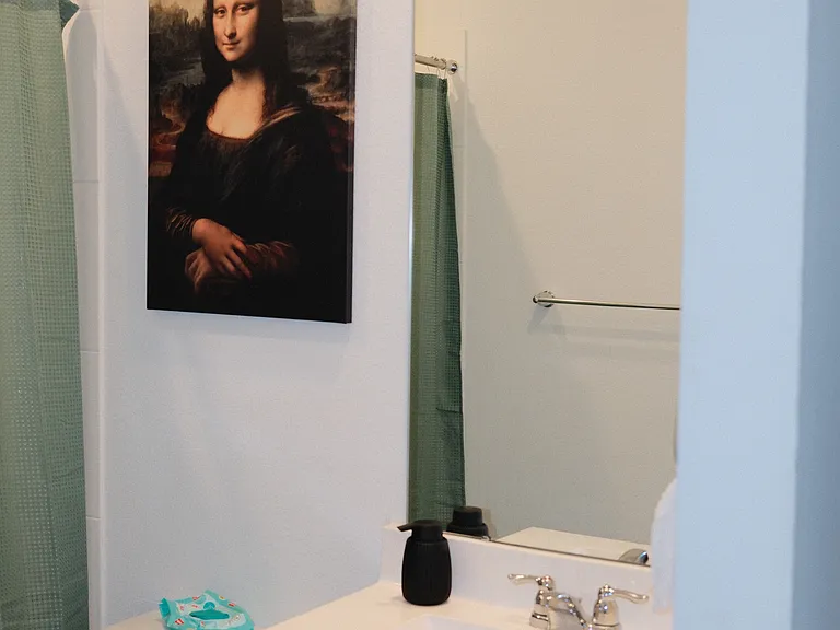 Guest Full Bath - First Floor