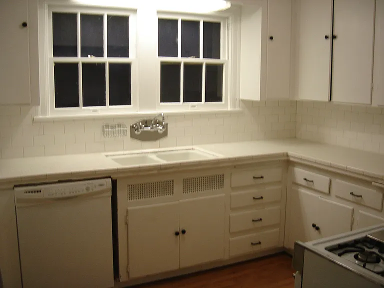 3901 Willbert Rd — Photo 5