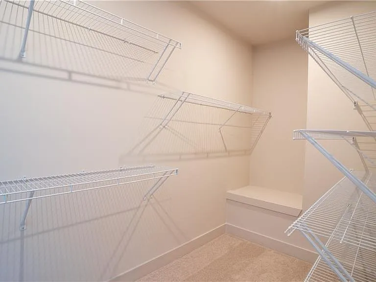 1394 Cozy Cir SE — Photo 29
