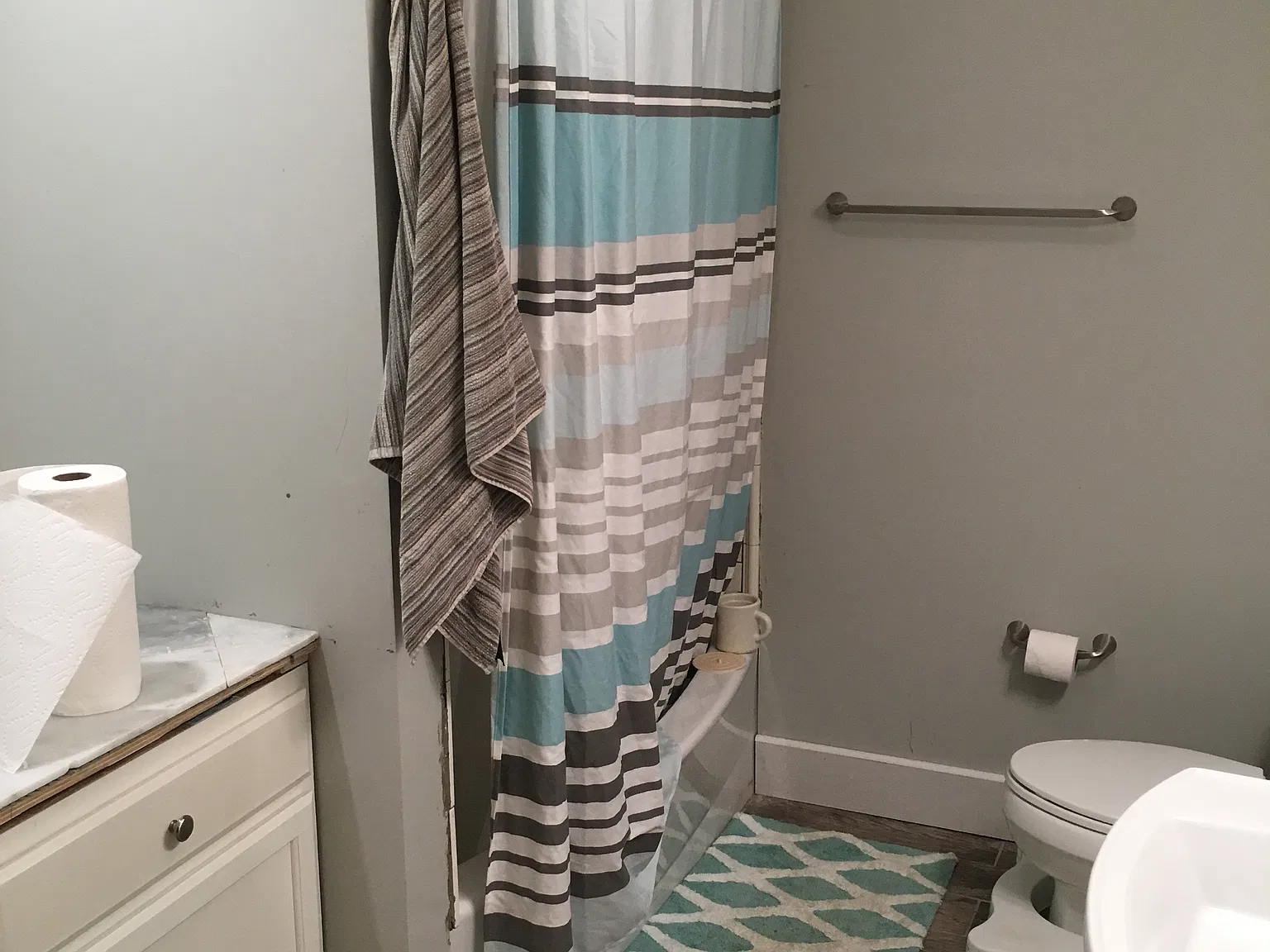 2 bed, 1600 sqft, $2,500 — Photo 4