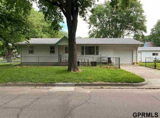 610 E 9th St, Crete, NE 68333