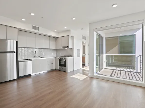 Pico Primo, 5550 W Pico Blvd #409, Los Angeles, CA 90019