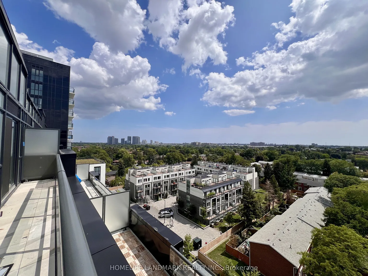 3 bed, $2,900 — Photo 2