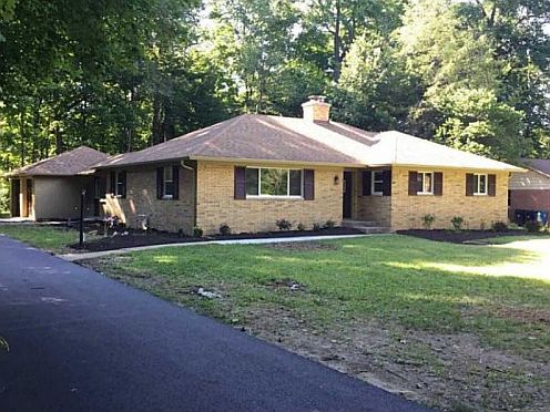 1st image of 9140 Sherwood Ln