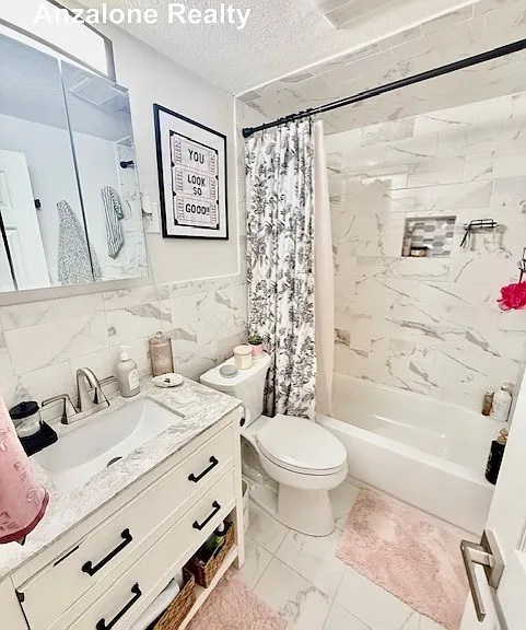 109 Fulton St #1 — Photo 4