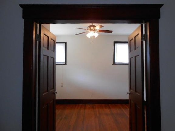4th image of 6835 Savannah Ave