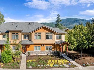 Kelkari Townhomes, Issaquah, WA 98027