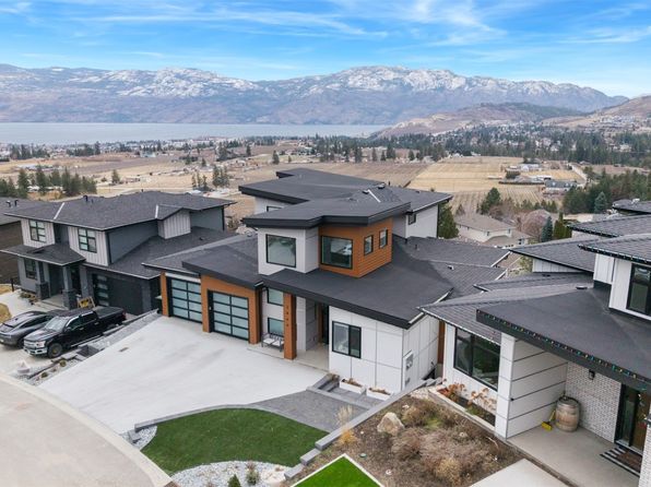 2863 Copper Ridge Dr, West Kelowna, BC V4T 2X6