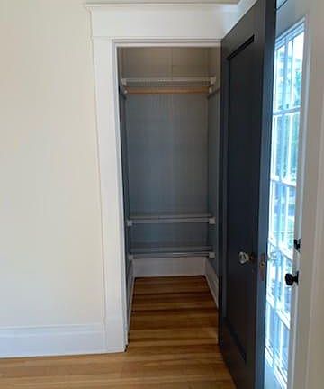 5th image of 287 Sterling Ave