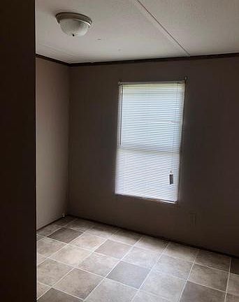 5th image of 33 Lydia Hills Ln