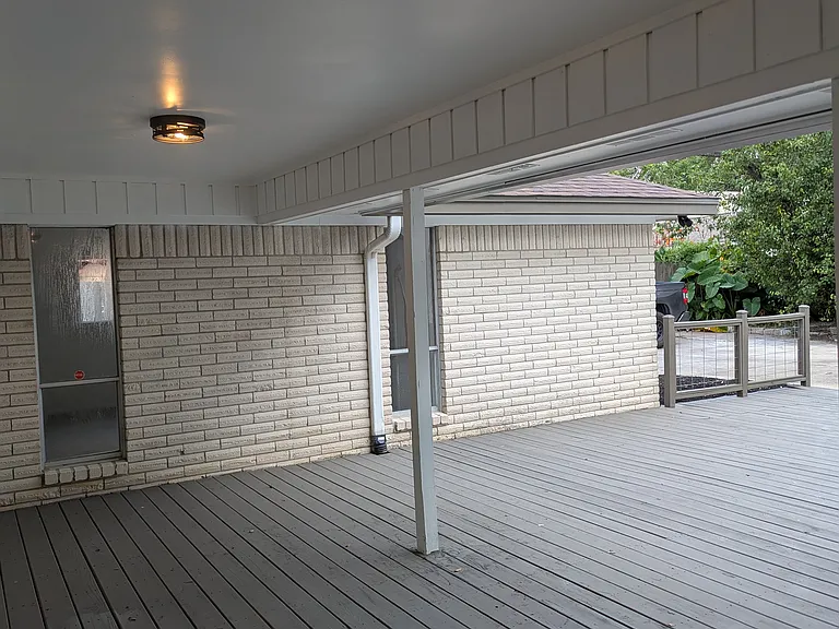 6102 Hummingbird St — Photo 20