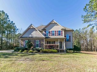 25 Prestwick Ct, Youngsville, NC 27596