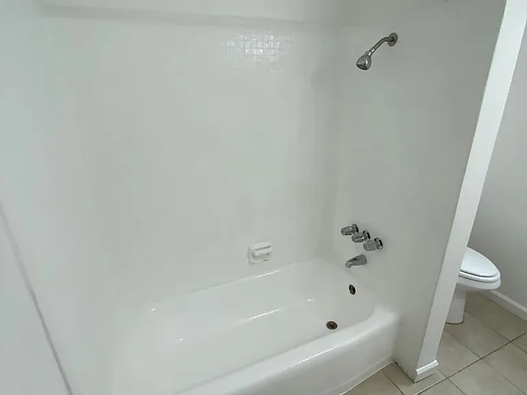 1019 Stanley Ave #1029 — Photo 38