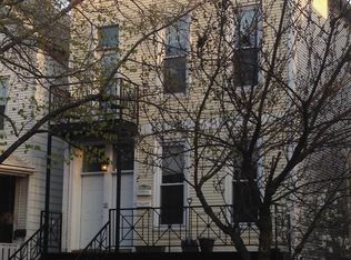 825 W George St APT GDN, Chicago, IL 60657