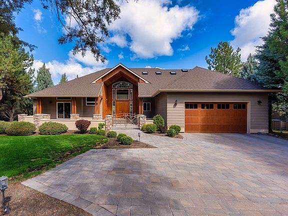 2nd image of 1953 Kingfisher Cir
