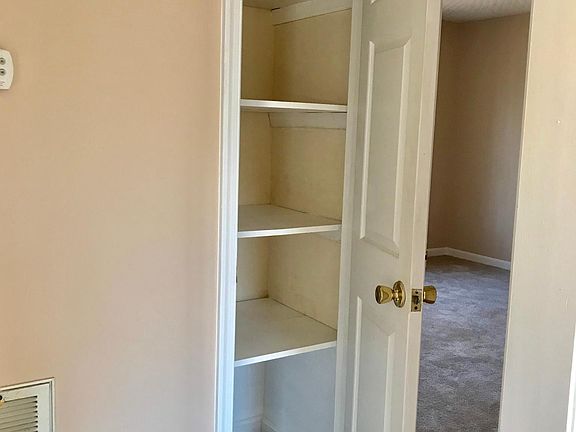 5th image of 7318 Sherwood Forest Dr #2