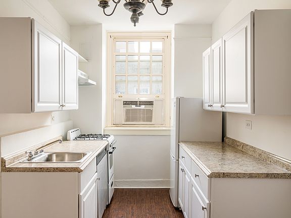 2nd image of 508 E 78th St APT 6A