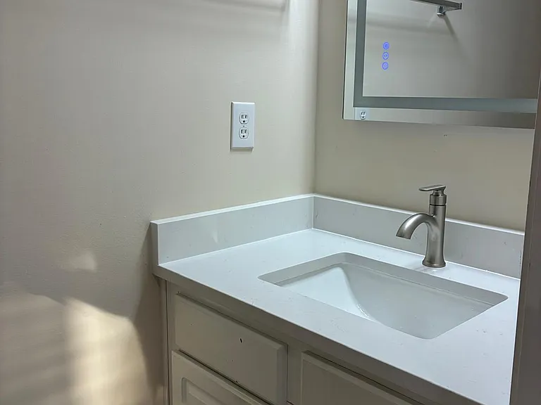 10217 Kendra Ct — Photo 15