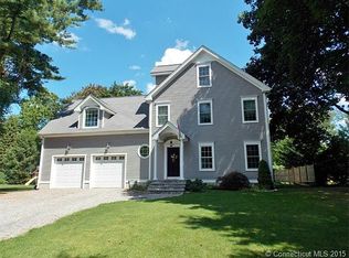 8 Quarry St, Old Saybrook, CT 06475