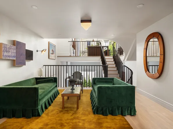 205 Clinton Street image 20 of 38