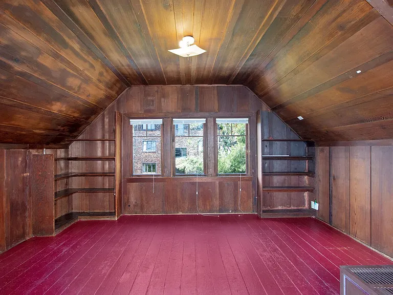 2704 Virginia St 1/2-4 — Photo 7