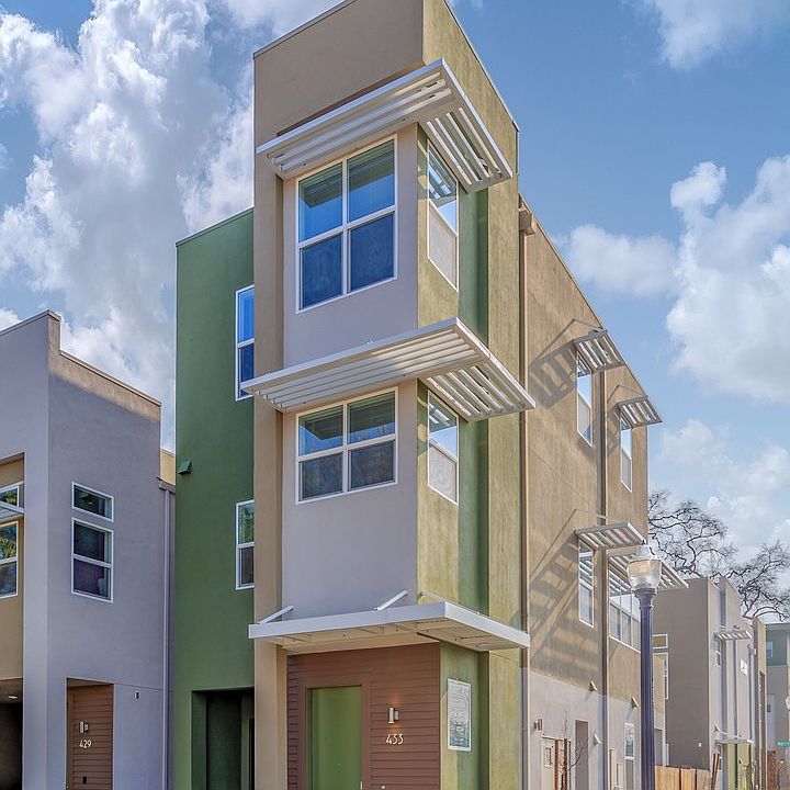 1st image of 433 Outrigger Ln