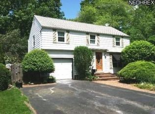 1909 Woodland St NE, Warren, OH 44483