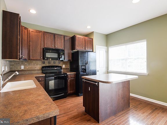 5th image of 339 Latrobe Dr