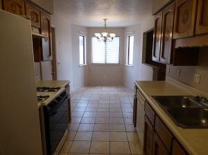 5th image of 8722 Liberty Dr NE