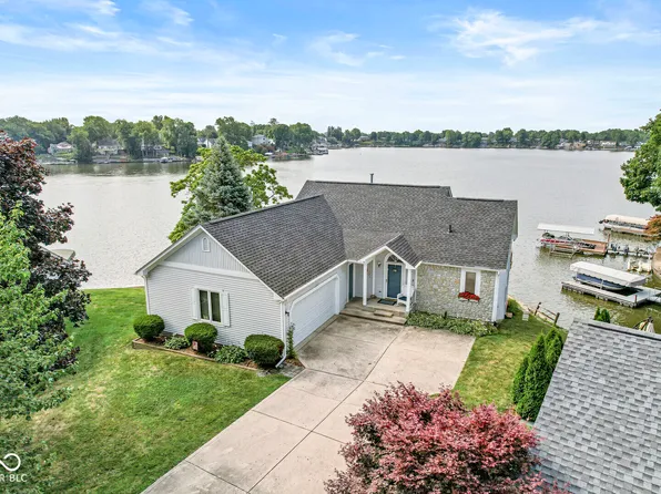 645 Moonlight Bay Cir, Cicero, IN 46034