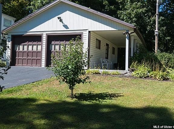 2nd image of 170 North Dr