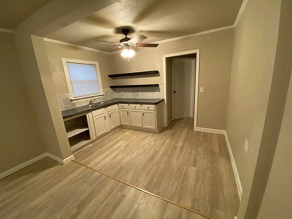 4th image of 4307 Valview Dr