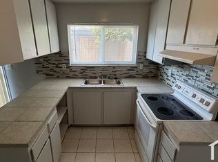 5885 Bamford Dr, Sacramento, CA