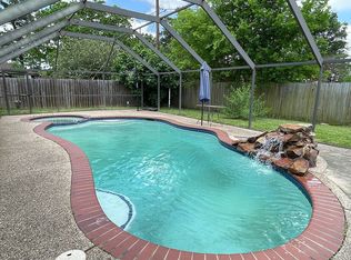 735 Fawn Dr, Houston, TX 77015