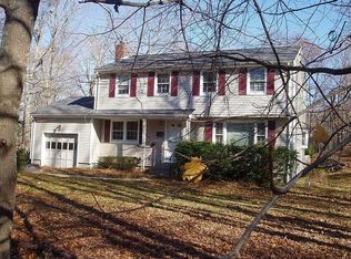 14 Mountain St, Sharon, MA 02067