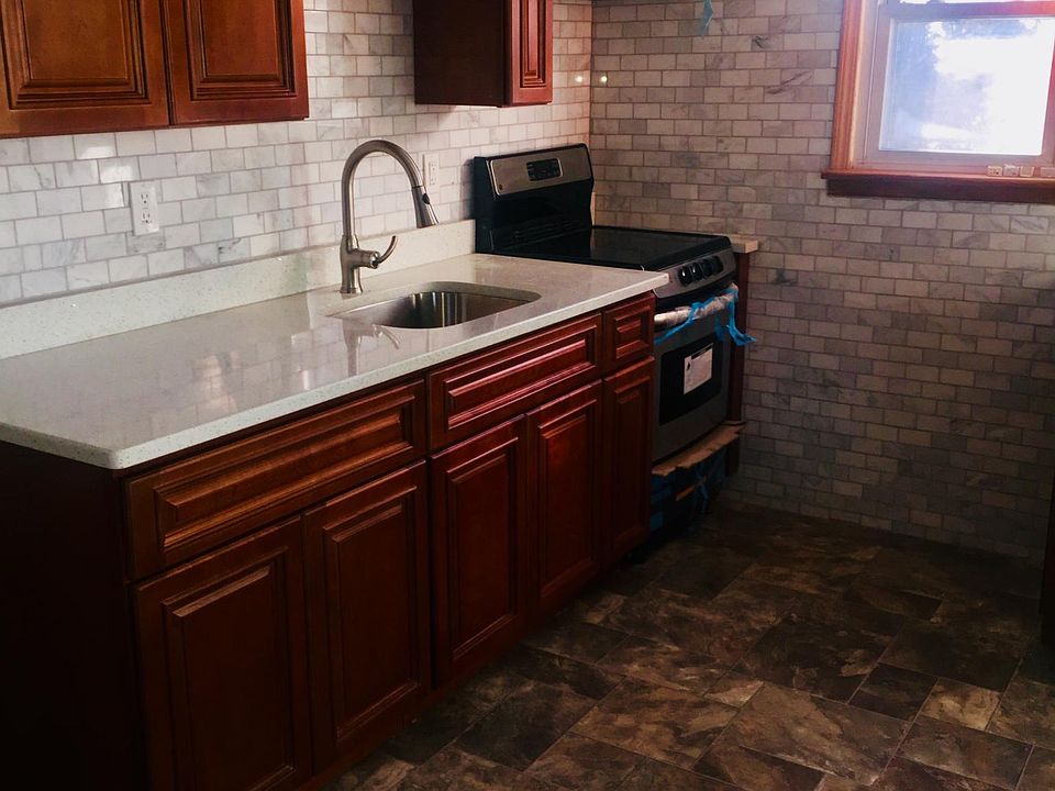1st image of 1533 Lydia Ave #2