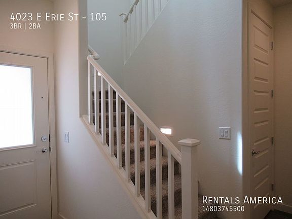 4th image of 4023 E Erie St Unit 105