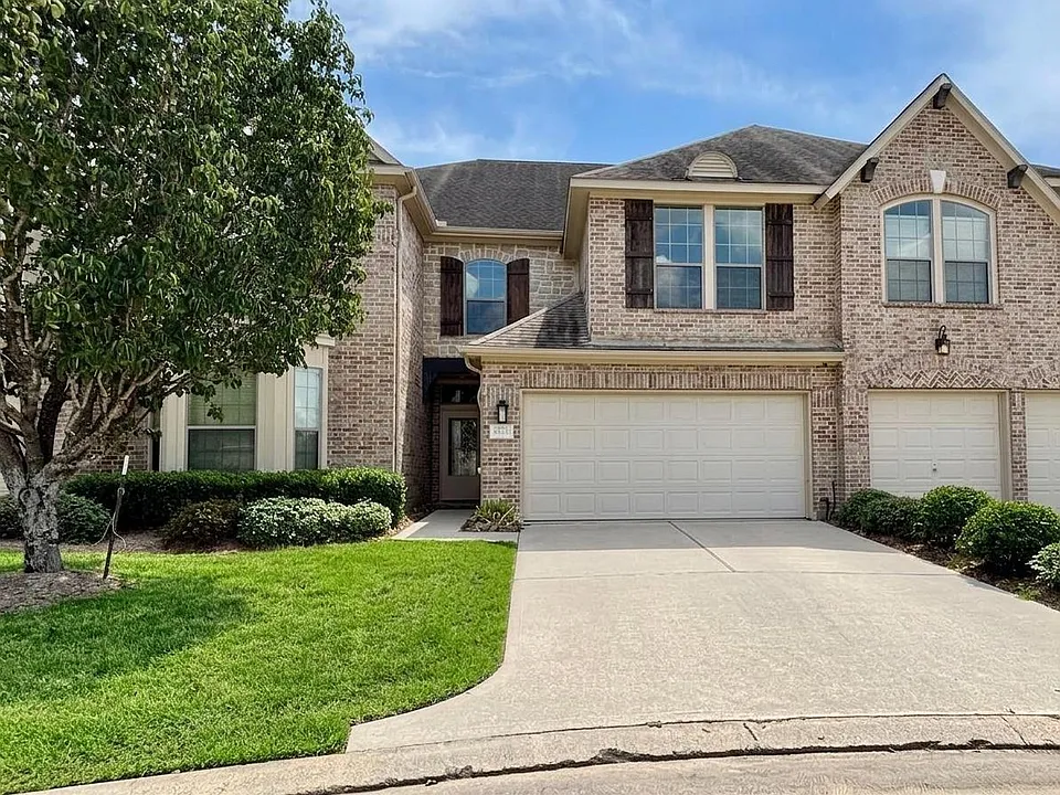 8413 Ketan Loch Ct