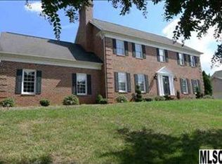 377 44th Avenue Dr NW, Hickory, NC 28601