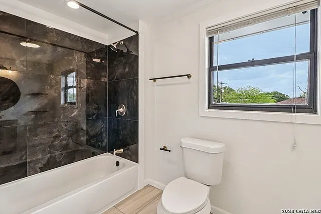 302 Weathercock Ln — Photo 23