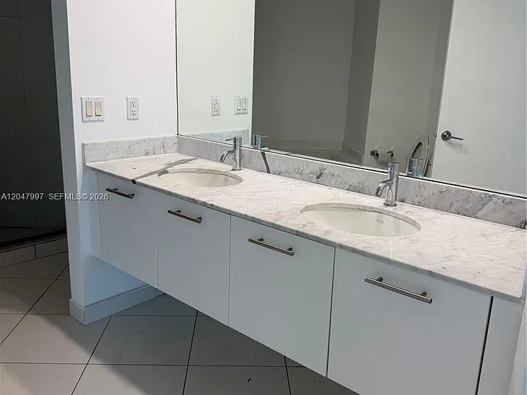 500 Brickell Ave #2907 — Photo 21