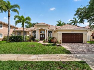 13775 NW 20th St, Pembroke Pines, FL 33028