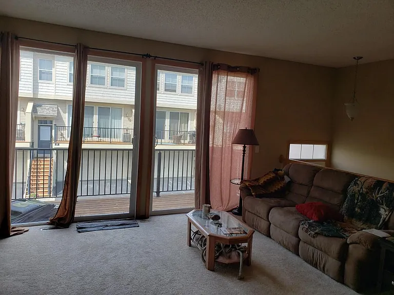 4675 Victor Path — Photo 3
