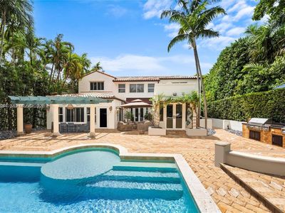 5621 Alton Rd, Miami Beach, FL, 33140