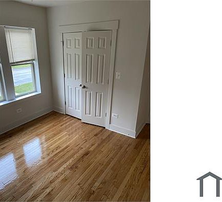 5th image of 6222 S Claremont Ave