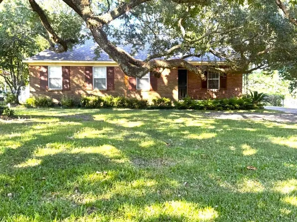 159 Liberty Rd, Natchez, MS 39120