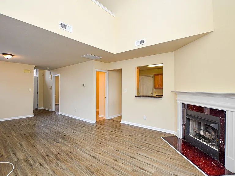 8415 Spirea Ct — Photo 7