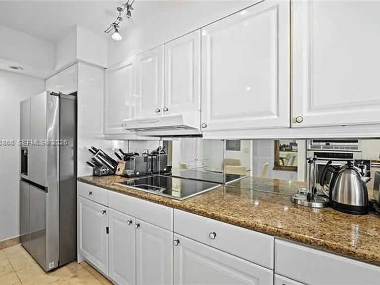8925 Collins Ave #9J — Photo 13