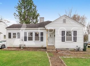 919 Bellvue St, Burlington, NC 27217